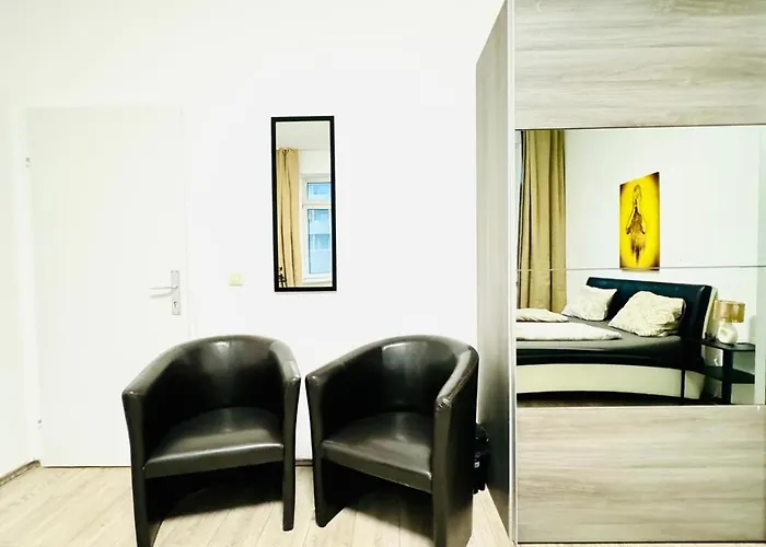 Cozy 3br For Up To 9p, 10 Min To Fac Platz Apartment