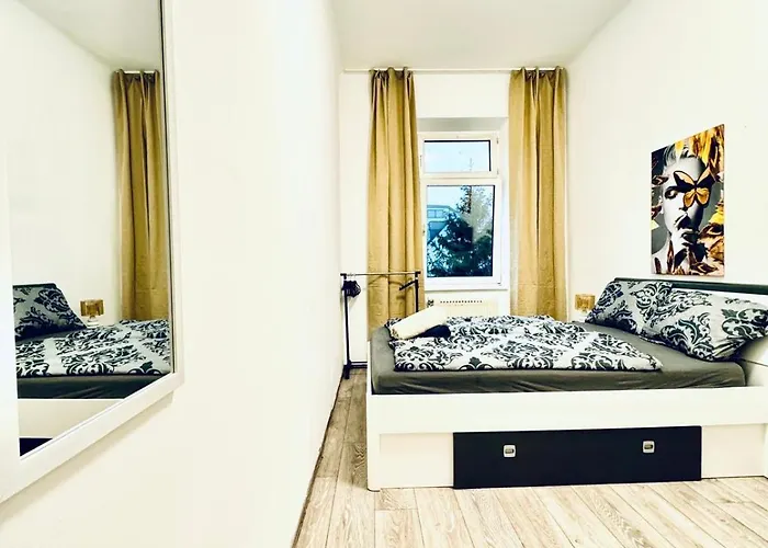 Apartment Cozy 3br For Up To 9p, 10 Min To Fac Platz *